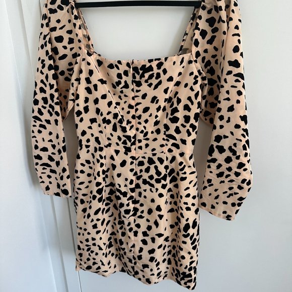 Markarian Leopard Print Mini Dress - Picture 8 of 9